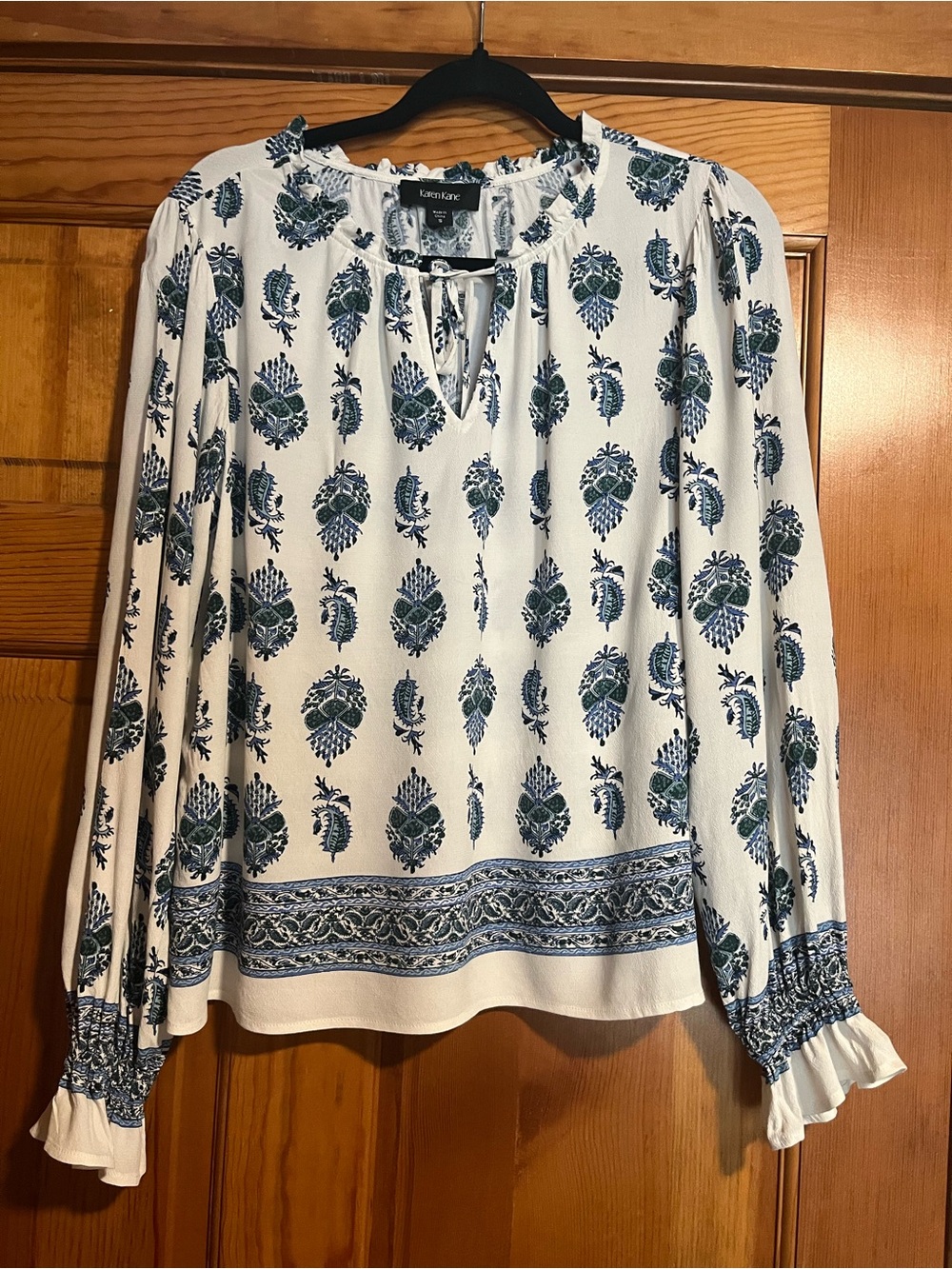 Karen Kane Blue Ivory Floral Block Print Boho Peasant Blouse Long Sleeve